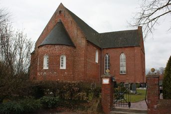Ev.- luth. St. Barbara-Kirche Strackholt